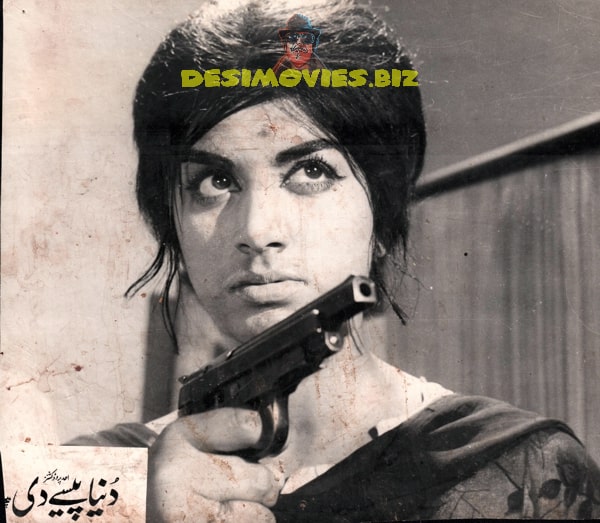 Dunya Paise Di (1974) Movie Still - www.desimovies.biz