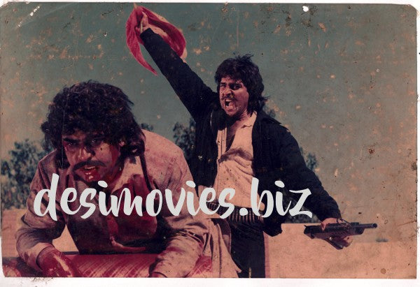 Tezaab (1993) Movie Still - www.desimovies.biz