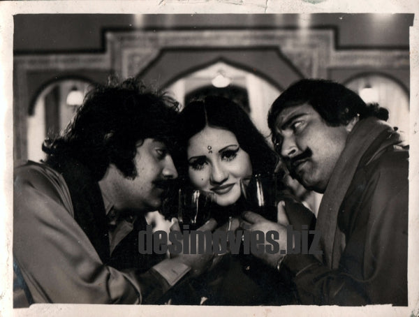 Firdousi and Friends - Lollywood Stars - www.desimovies.biz