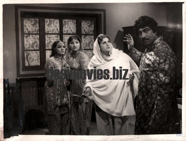 Mustafa Qureshi, Chakori, Seema, Aaliya  - Lollywood Stars - www.desimovies.biz