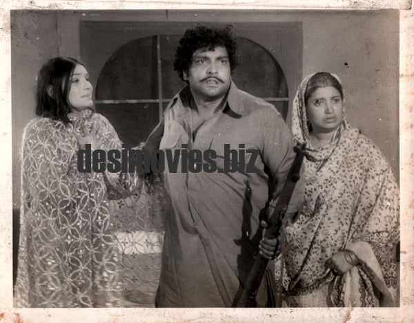 Nabeela, Aaliya, Iqbal Hassan - Lollywood Stars - Lollywood Stars - www.desimovies.biz