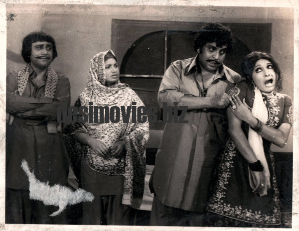 Najma, Nabeela,  Iqbal Hassan - Lollywood Stars - www.desimovies.biz