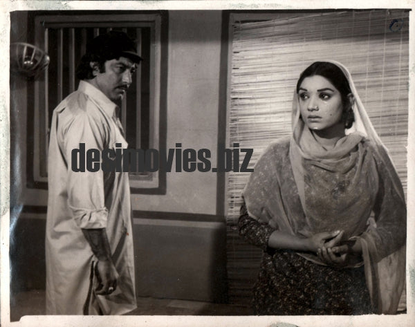 Mustafa Qureshi & Aaliya  - Lollywood Stars - www.desimovies.biz