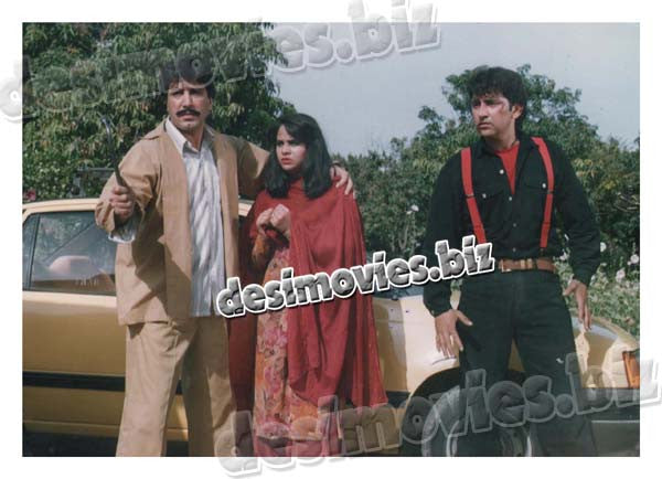Aao Pyar karen (1996) Movie Still 6