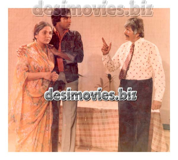 Bara Bhai (1982) Movie Still 3