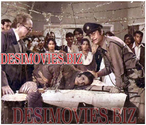 Challan (1979) Movie Still 7 - www.desimovies.biz