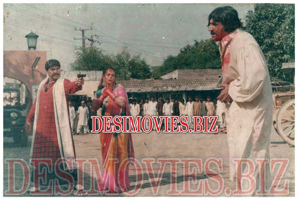 Chaudhri Badshah (1995) Movie Still - www.desimovies.biz