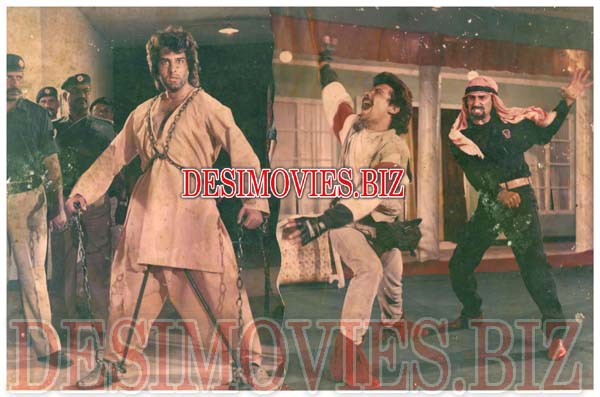 Daaka (1990) Movie Still 7 - www.desimovies.biz