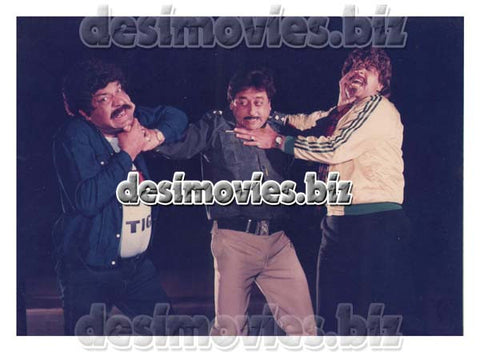 Insaniyat Key Dushman (1990) Movie Still 7