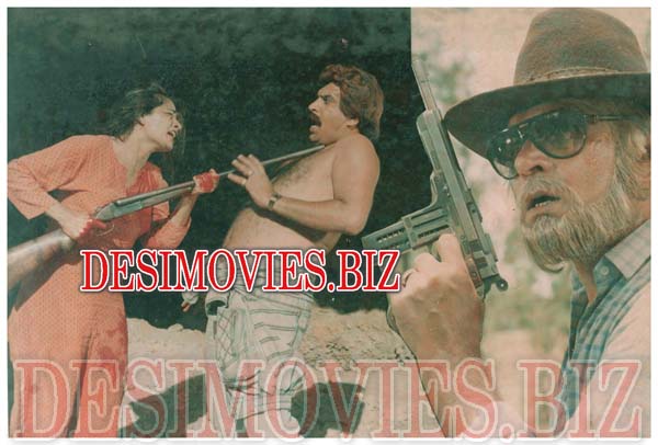 Iqtidar (1996) Movie Still 2 - www.desimovies.biz
