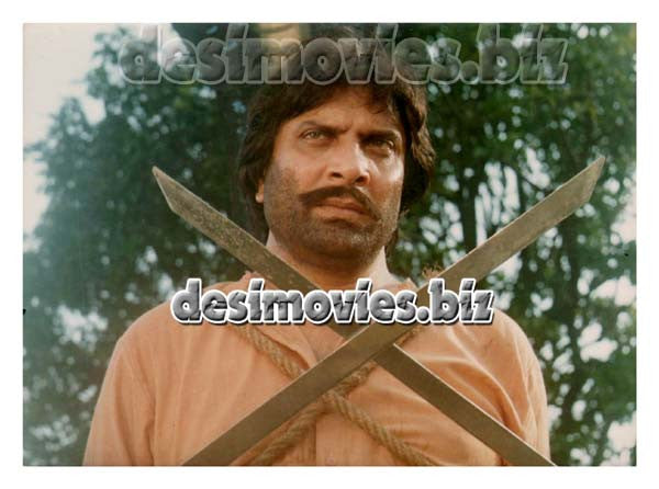 Kalay Naag (1997) Movie Still 1