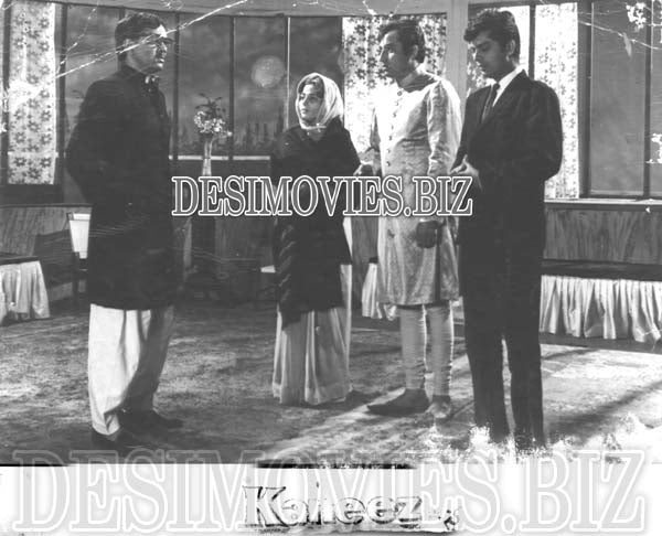 Kaneez (1965) Movie Still - www.desimovies.biz