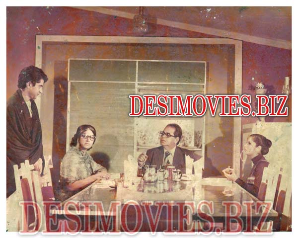 Kis Naam Sey Pukarun (1979) Movie Still 9 - www.desimovies.biz