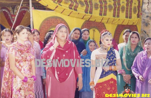 Lollywood Movie Still - www.desimovies.biz