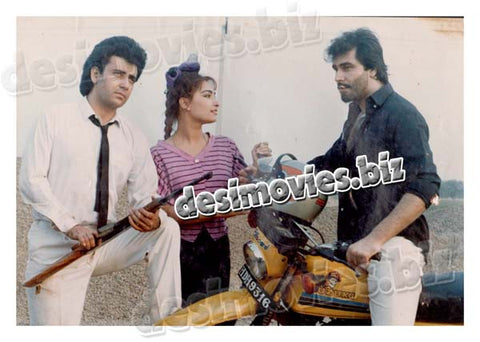 Medan-e-Jang (1991) Movie Still - www.desimovies.biz