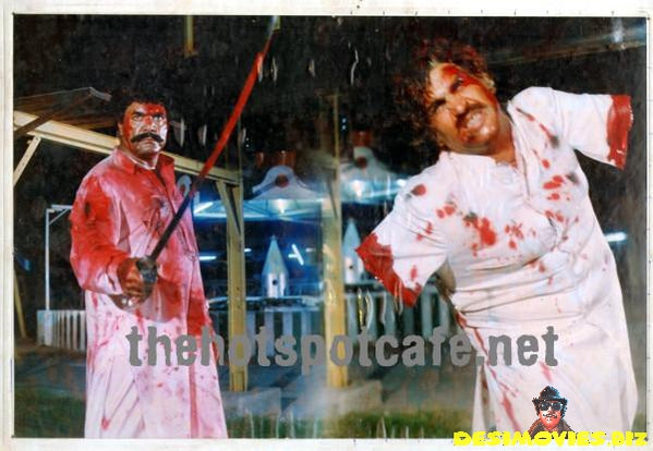 Mohammad Khan (1992) Movie Still - www.desimovies.biz