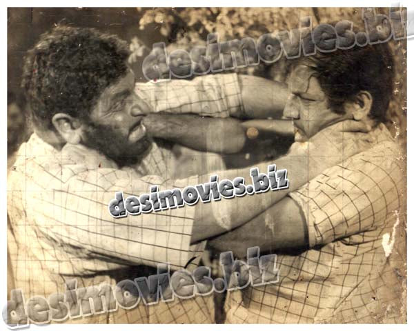 Mujhey Jeene Do (1968) Movie Still 4 - www.desimovies.biz