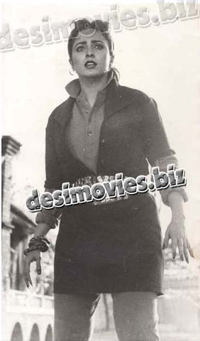 Neeli (1987-2000 ) Movie Still 2 - www.desimovies.biz