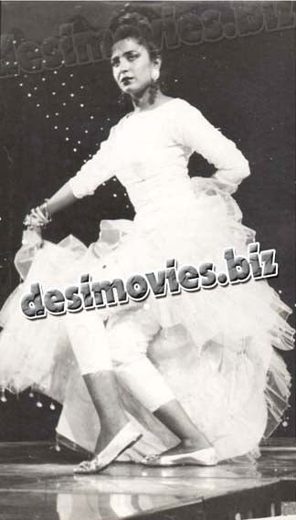 Neeli (1987-2000 ) Movie Still 3 - www.desimovies.biz