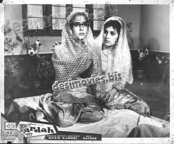 Pardah (1966) Movie Still 4 - www.desimovies.biz