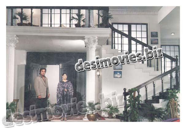 Sapney Apney Apney (2001) Movie Still - www.desimovies.biz