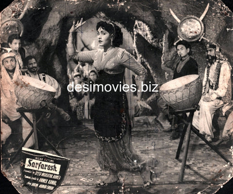 Sarfarosh (1956) Movie Still 2 - www.desimovies.biz