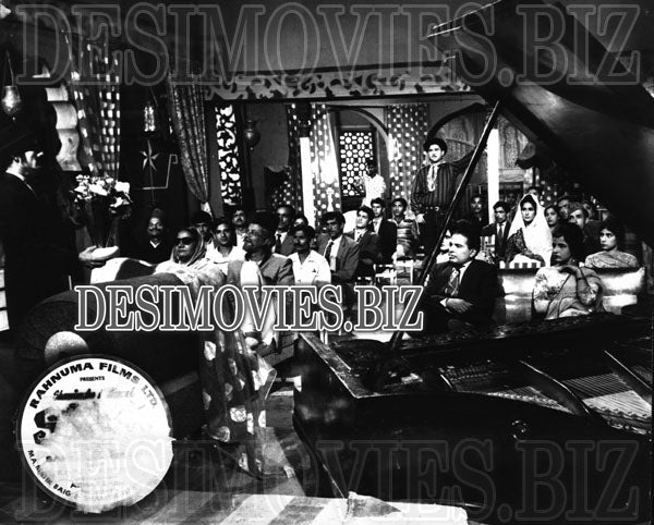 Shararti (Unreleased-1966) Movie Still - www.desimovies.biz