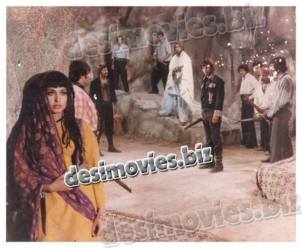 Shola (1978) Movie Still 8 - www.desimovies.biz