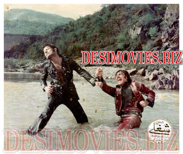 Sholay pe Shola+Shoghlay (1977) Movie Still - www.desimovies.biz