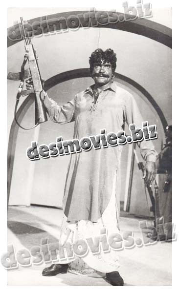Sultan Rahi  Lollywood Lobby Card Still - www.desimovies.biz