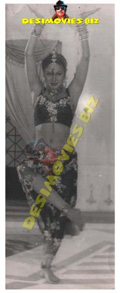 Veena Malik (Lollywood Star) Movie Still 1 - www.desimovies.biz