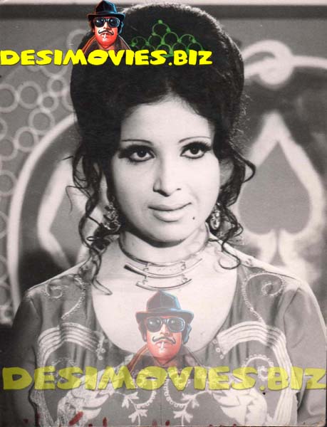 Waheeda Khan (Lollywood Star) Movie Still - www.desimovies.biz