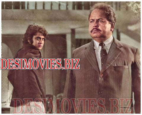Zarurat (1976) Movie Still 3
