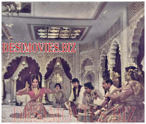 Zarurat (1976) Movie Still 4